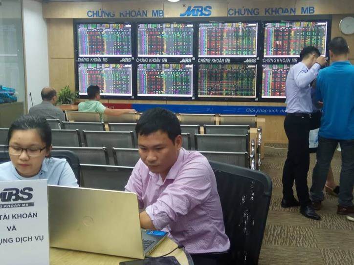 AI NEWS - Nền tảng tin tức chứng khoán