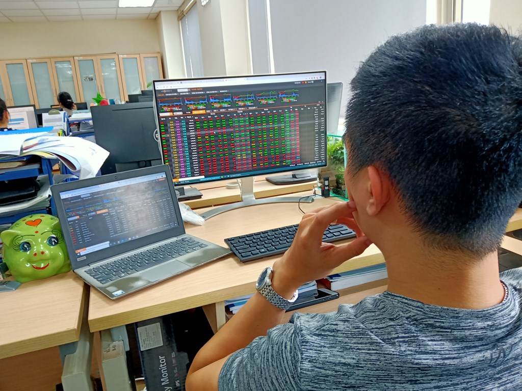 AI NEWS - Nền tảng tin tức chứng khoán
