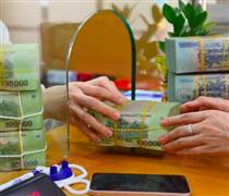 Những doanh nghiệp gửi 'núi tiền' vào ngân hàng