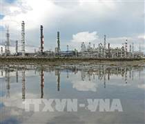 Giá dầu châu Á giảm nhẹ trước thềm cuộc họp OPEC+