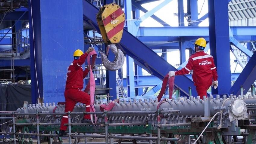 Giải ngân đầu tư của Petrovietnam tăng gần 50% so với cùng kỳ