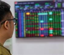 Cổ phiếu nào đáng chú ý trong tháng 8?