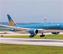 HVN: Vietnam Airlines thoát âm vốn, nhưng 'núi nợ' vẫn gấp hơn 10 lần vốn chủ sở hữu