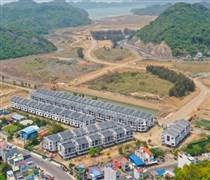 Loạt ‘ông lớn’ bất động sản có lãi nhờ ‘bán con’