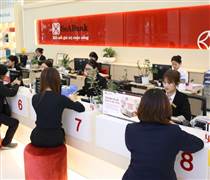 SSB: Ngược chiều trong giao dịch của người thân Phó Chủ tịch SeABank