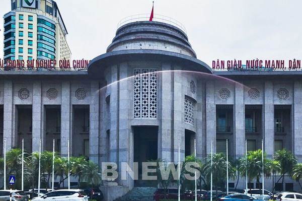 Ngân hàng Nhà nước ra “lộ trình” 2026: Tăng tốc chuyển đổi số, giữ nhịp tăng trưởng tín dụng 15%