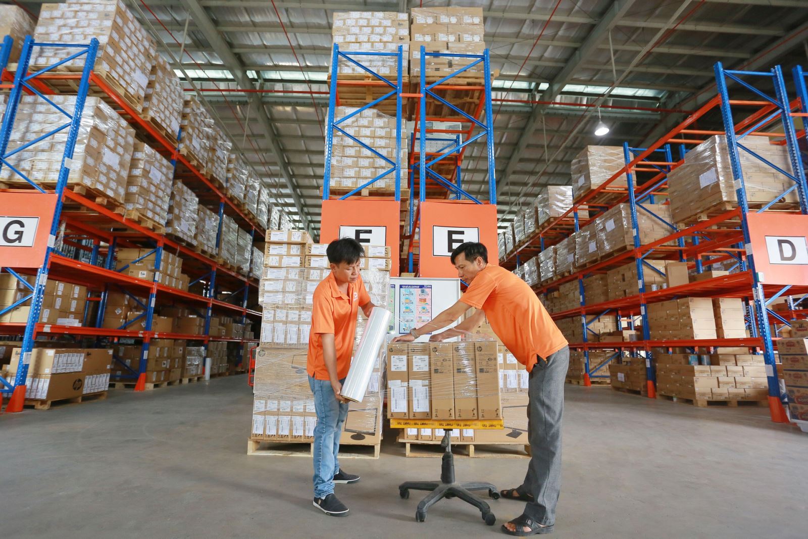AI NEWS - Nền tảng tin tức chứng khoán
