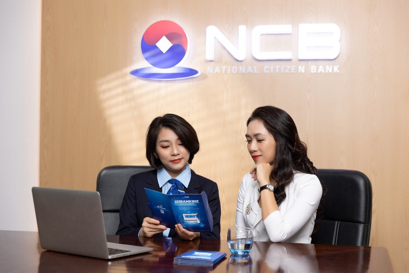 AI NEWS - Nền tảng tin tức chứng khoán