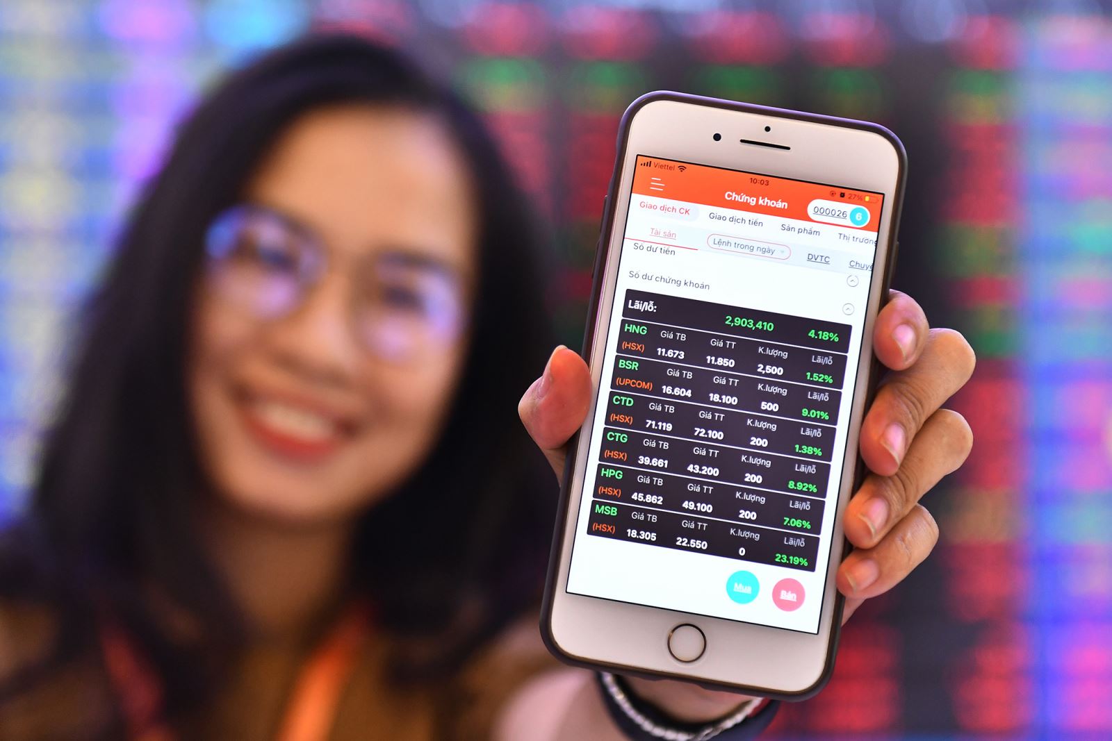 Nguy cơ tiền ngoại tiếp tục rút khỏi chứng khoán Việt Nam