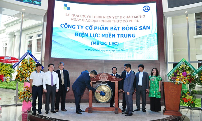 AI NEWS - Nền tảng tin tức chứng khoán