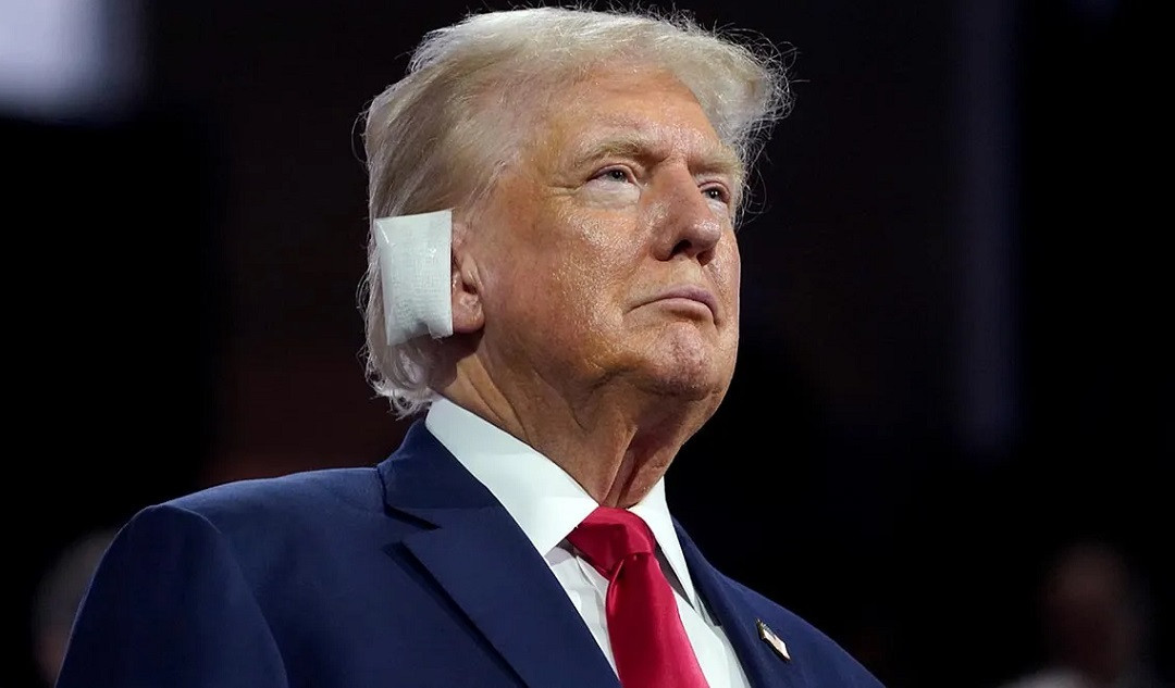 Lãnh đạo cấp cao Việt Nam gửi lời thăm hỏi, mong ông Donald Trump sớm bình phục