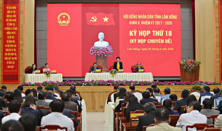 AI NEWS - Nền tảng tin tức chứng khoán