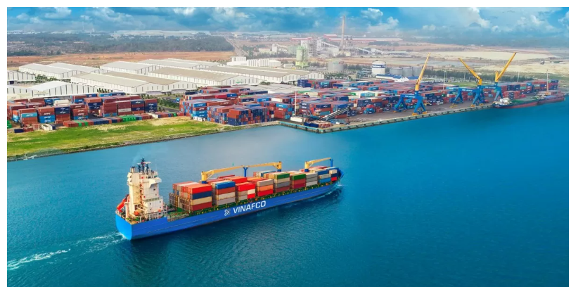 Đội Tàu Container Và Tàu Chở Ôtô Hai Nhiên Liệu Đạt 400 Chiếc