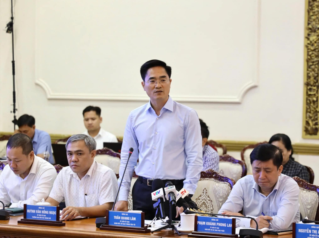 AI NEWS - Nền tảng tin tức chứng khoán