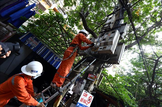 AI NEWS - Nền tảng tin tức chứng khoán
