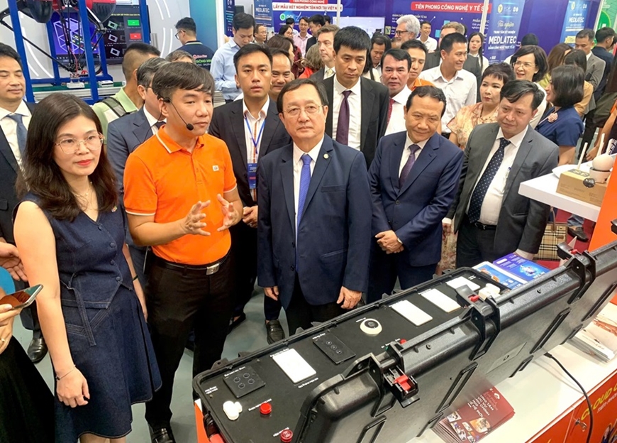 AI NEWS - Nền tảng tin tức chứng khoán