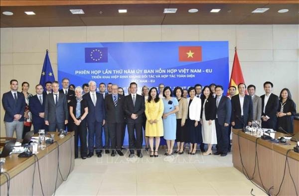AI NEWS - Nền tảng tin tức chứng khoán