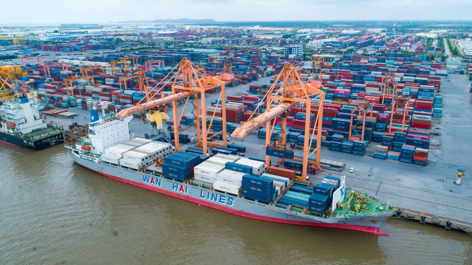 AI NEWS - Nền tảng tin tức chứng khoán