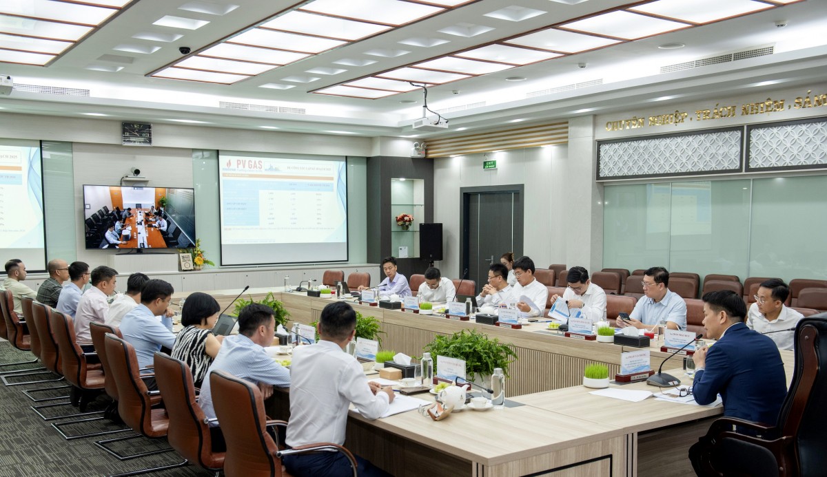 AI NEWS - Nền tảng tin tức chứng khoán