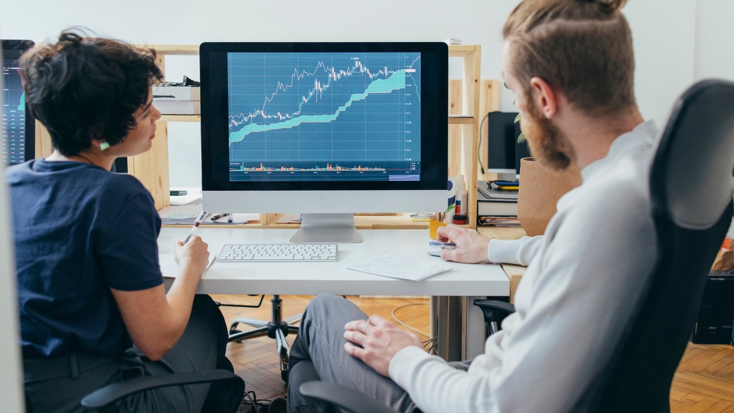 AI NEWS - Nền tảng tin tức chứng khoán