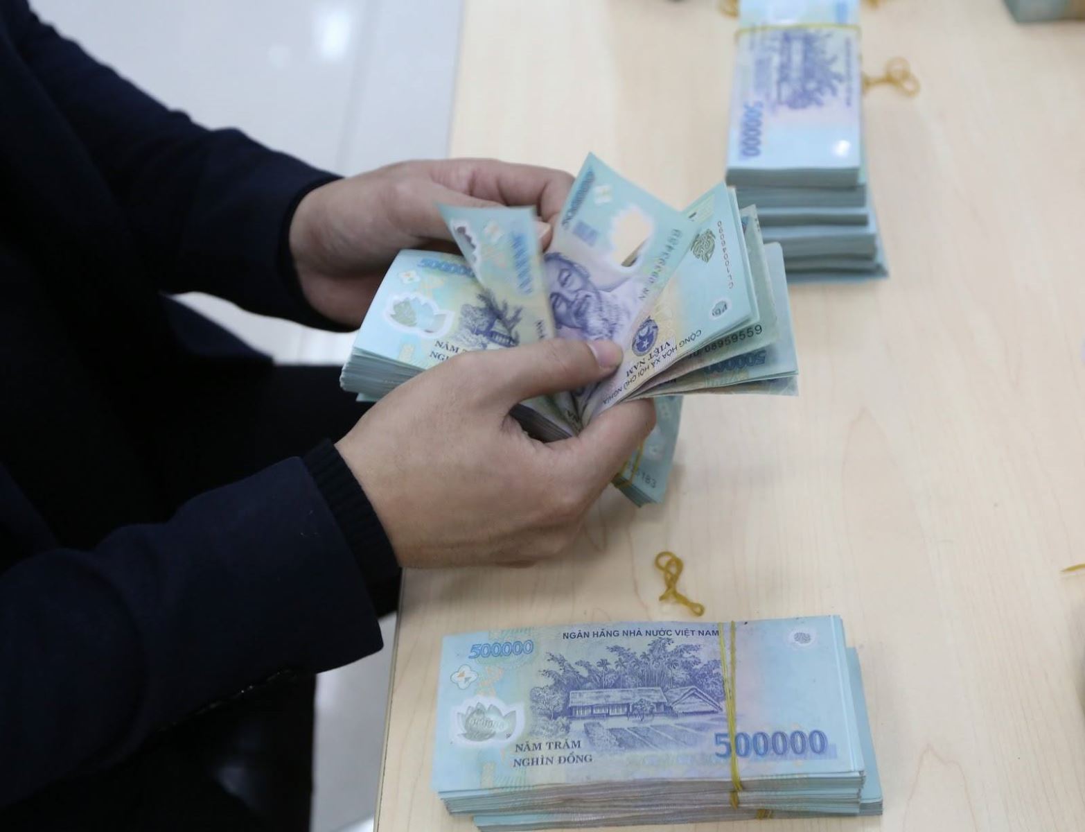 AI NEWS - Nền tảng tin tức chứng khoán