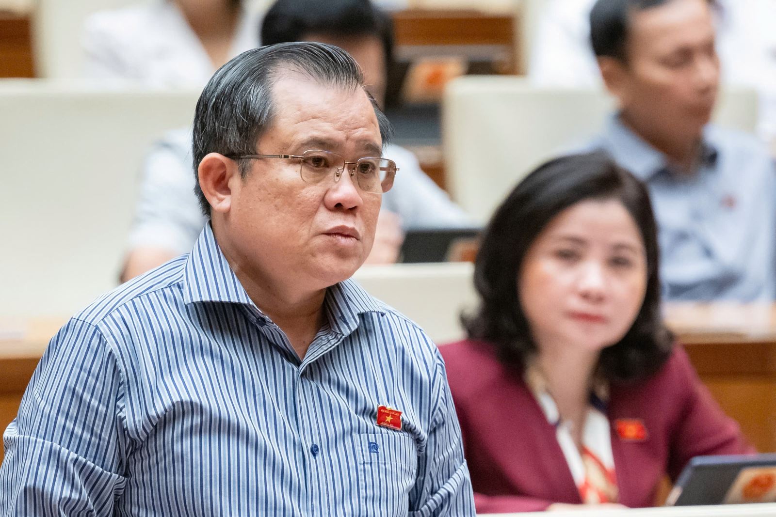 AI NEWS - Nền tảng tin tức chứng khoán