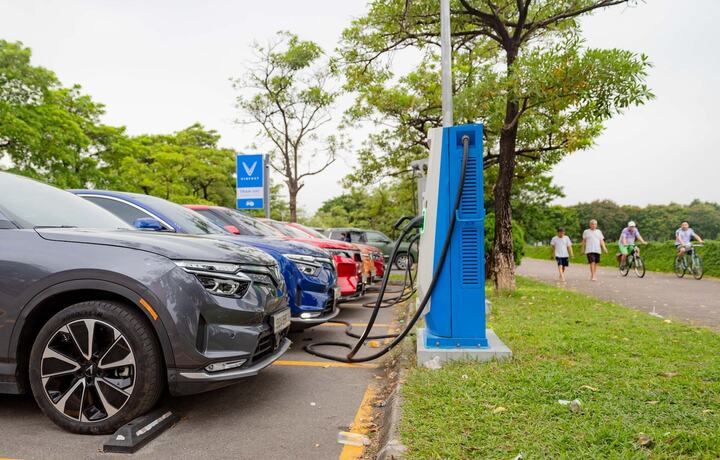 AI NEWS - Nền tảng tin tức chứng khoán