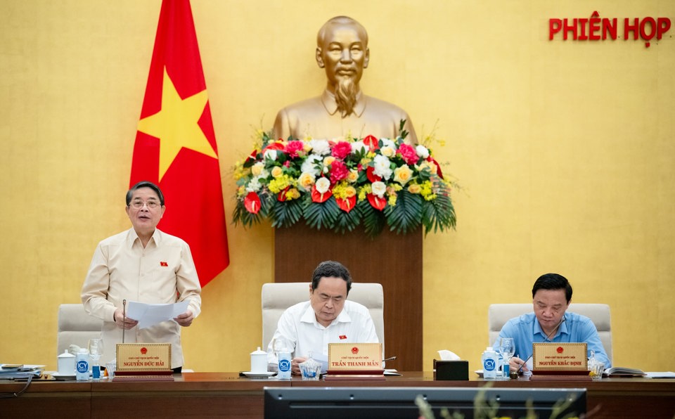 AI NEWS - Nền tảng tin tức chứng khoán