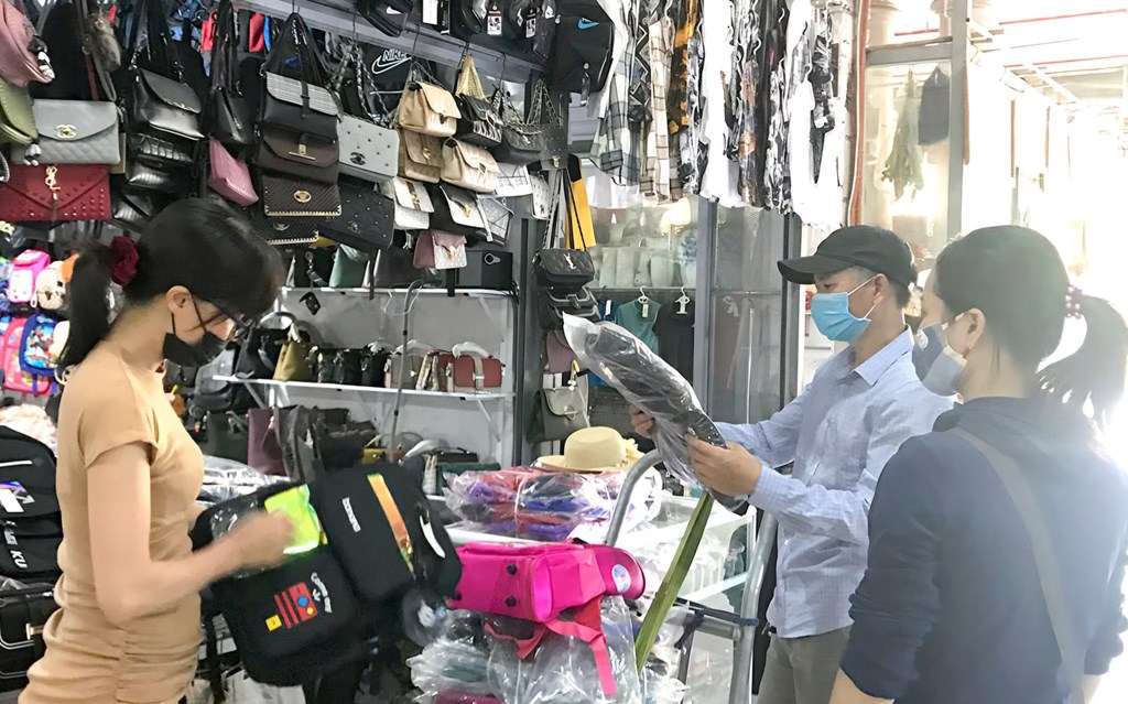 AI NEWS - Nền tảng tin tức chứng khoán