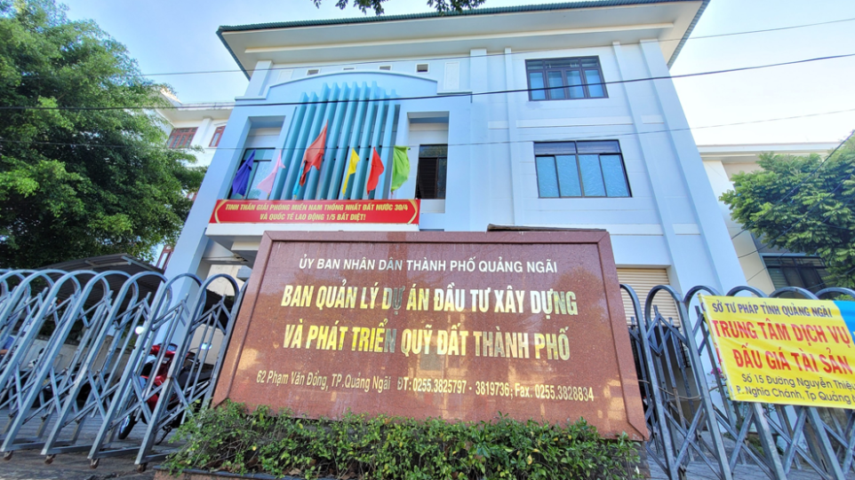 AI NEWS - Nền tảng tin tức chứng khoán