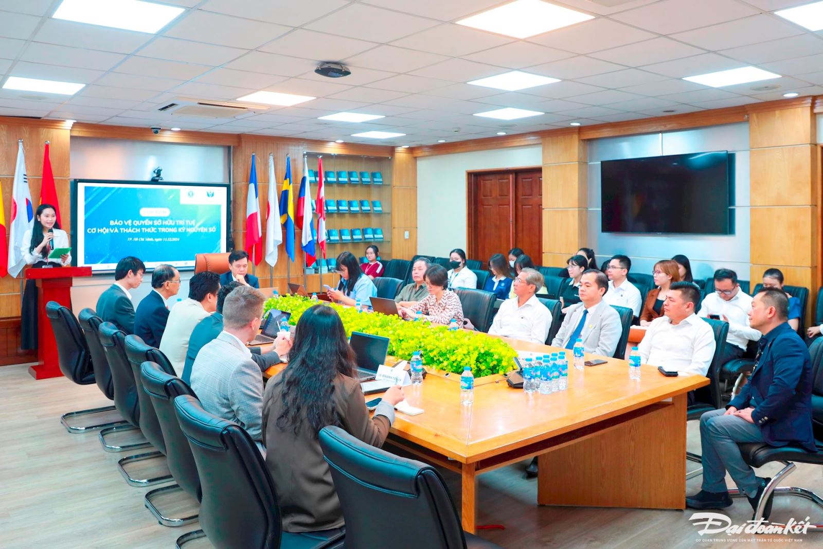 AI NEWS - Nền tảng tin tức chứng khoán