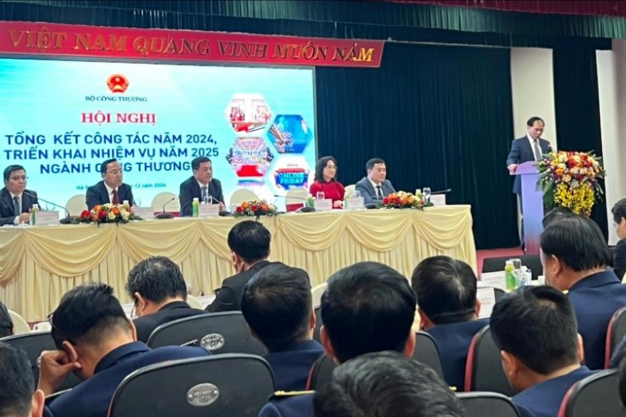 AI NEWS - Nền tảng tin tức chứng khoán