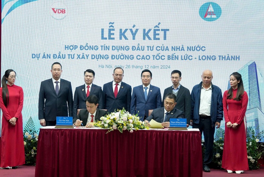 AI NEWS - Nền tảng tin tức chứng khoán