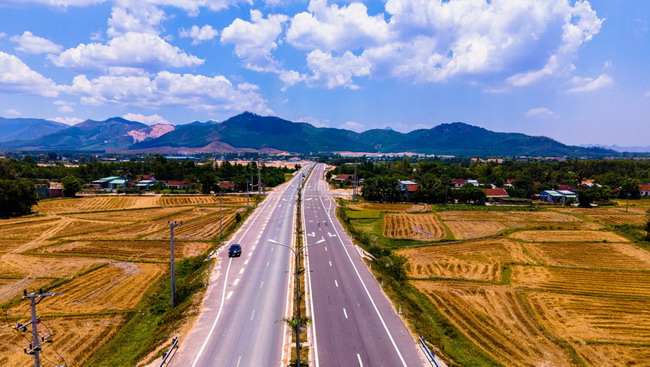 AI NEWS - Nền tảng tin tức chứng khoán