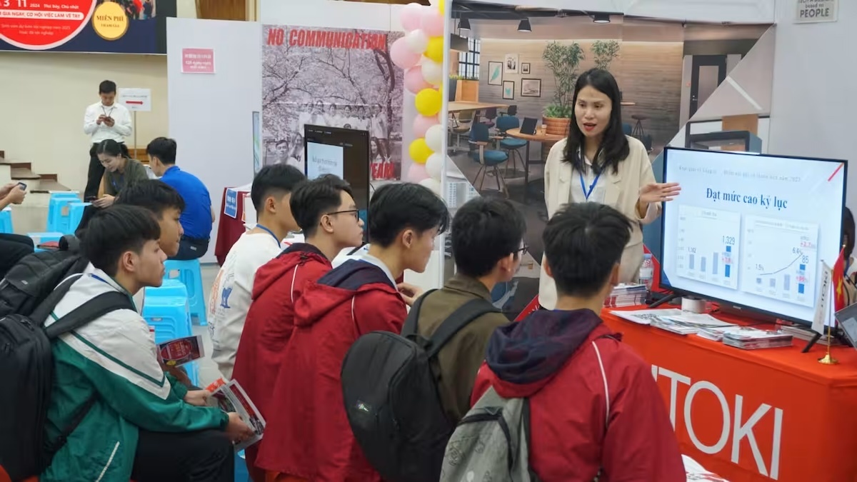 AI NEWS - Nền tảng tin tức chứng khoán