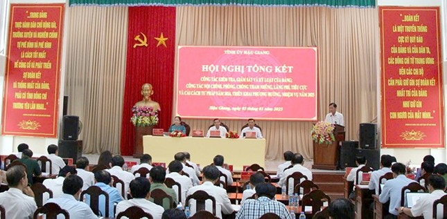 AI NEWS - Nền tảng tin tức chứng khoán