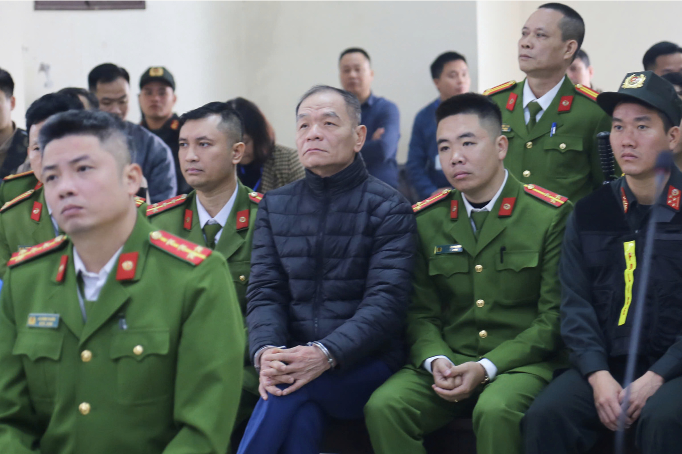 AI NEWS - Nền tảng tin tức chứng khoán