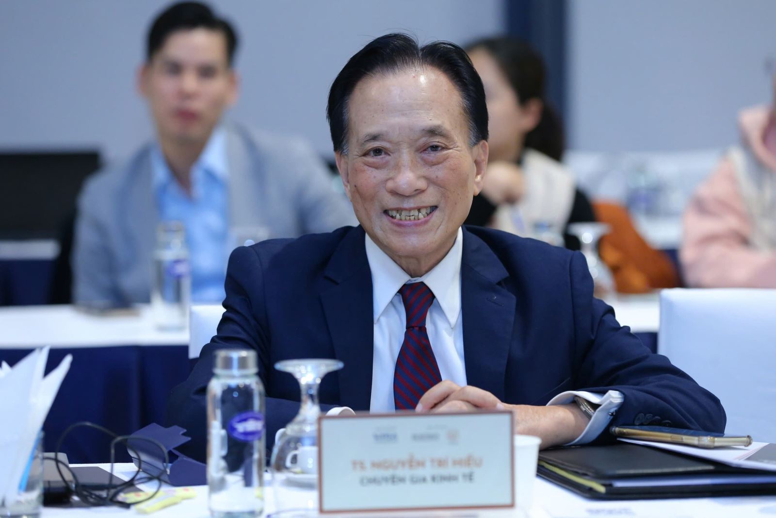 AI NEWS - Nền tảng tin tức chứng khoán