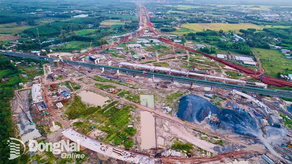 AI NEWS - Nền tảng tin tức chứng khoán