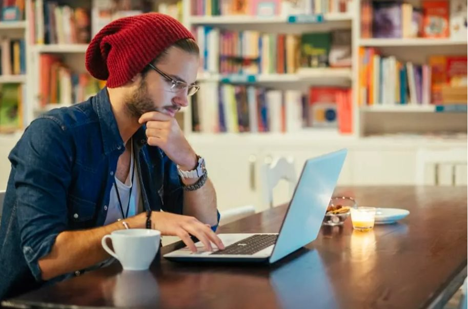AI NEWS - Nền tảng tin tức chứng khoán