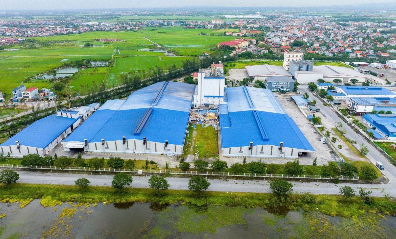 AI NEWS - Nền tảng tin tức chứng khoán