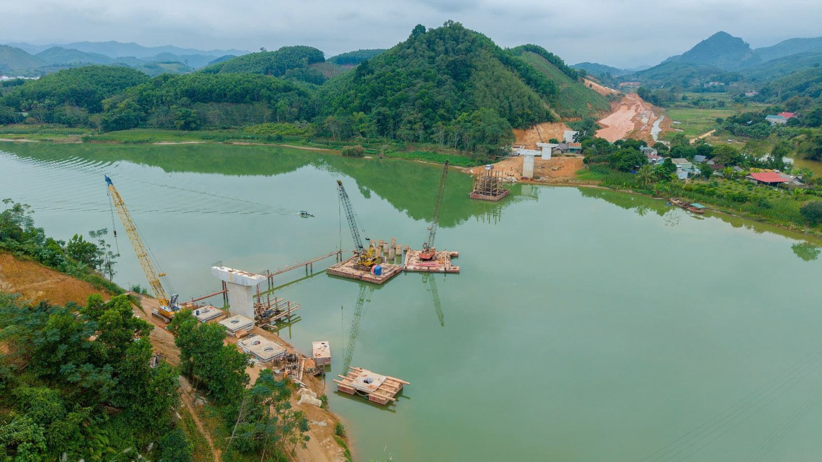 AI NEWS - Nền tảng tin tức chứng khoán