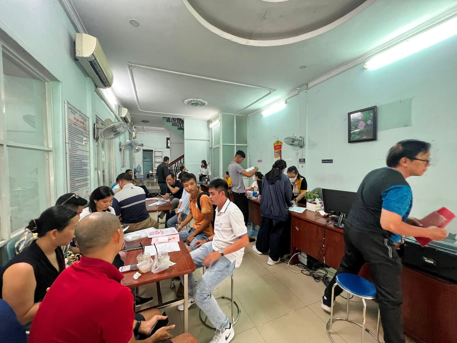 AI NEWS - Nền tảng tin tức chứng khoán
