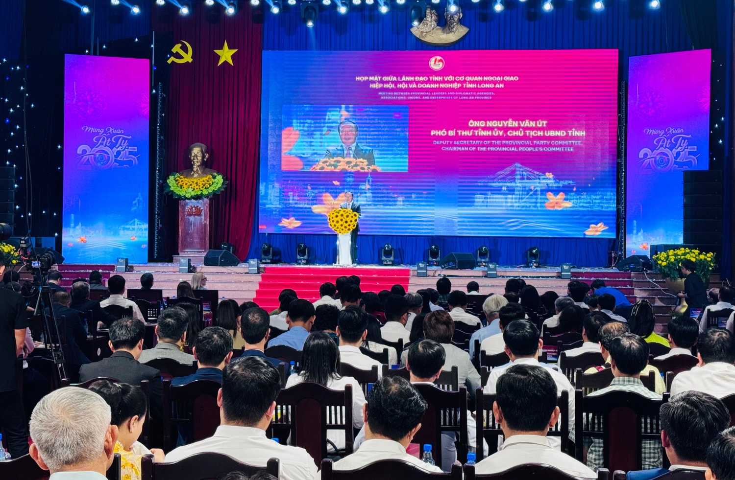 AI NEWS - Nền tảng tin tức chứng khoán