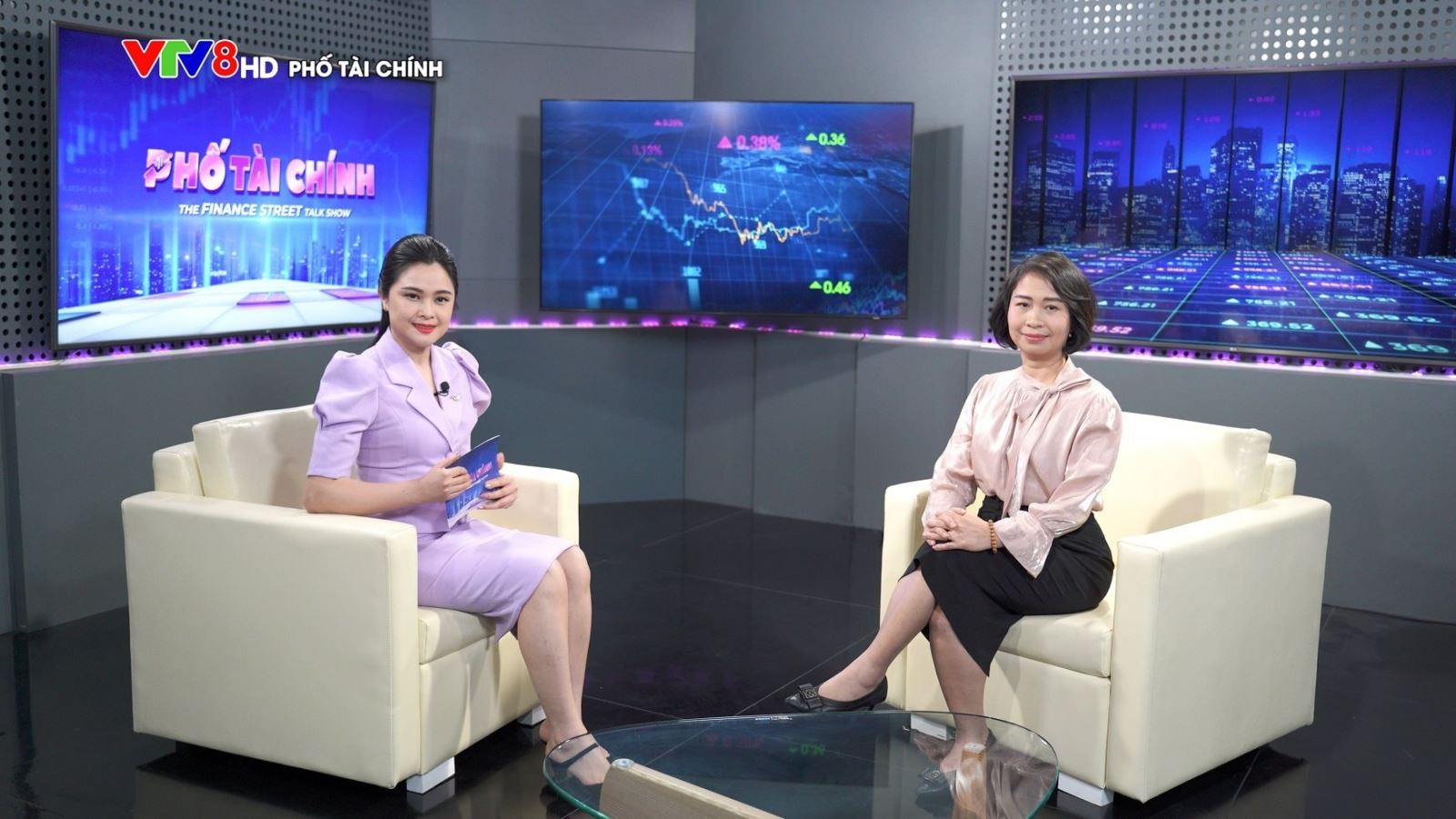 anh toan co logo
