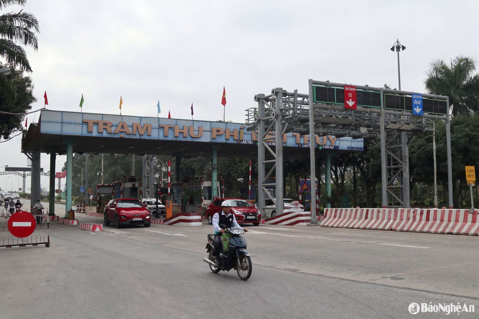 AI NEWS - Nền tảng tin tức chứng khoán