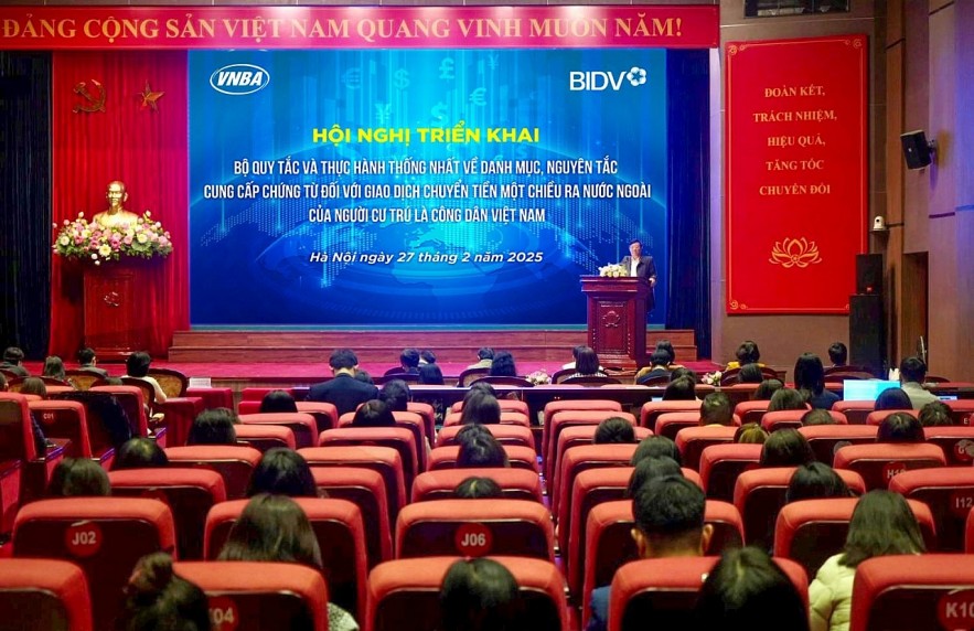 AI NEWS - Nền tảng tin tức chứng khoán