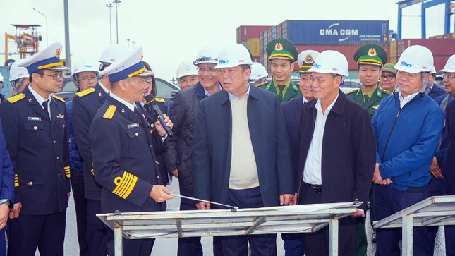 AI NEWS - Nền tảng tin tức chứng khoán