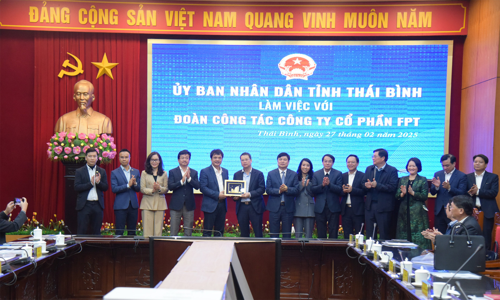 AI NEWS - Nền tảng tin tức chứng khoán