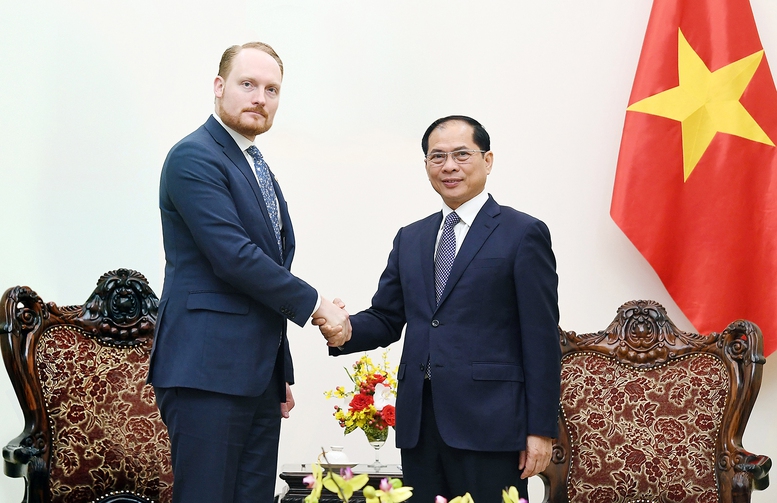 AI NEWS - Nền tảng tin tức chứng khoán